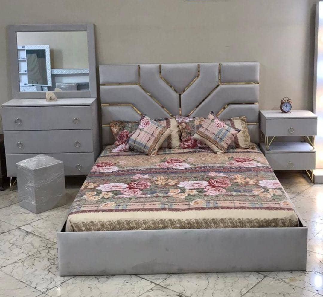 تخت 2نفره سایز 180 در 200 با کفی جکدار